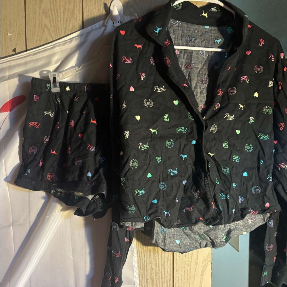 VS PINK PJ SET with rainbow logo, dogs,and hearts!!!